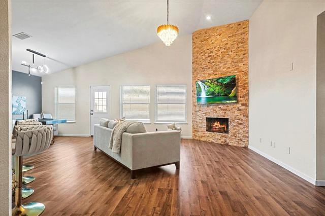 Foto del edificio - 1412 Cheyenne Rd