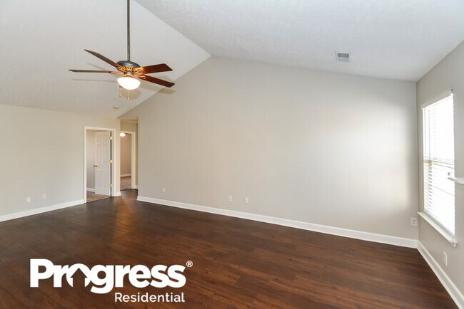 Building Photo - 8023 Meadowview Ln