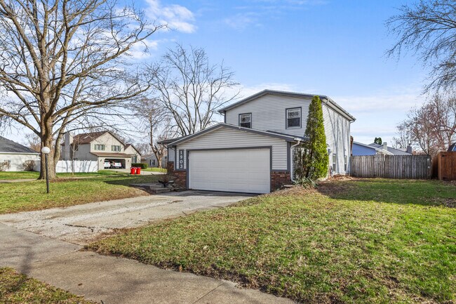 Foto del edificio - 1903 Sumac Dr