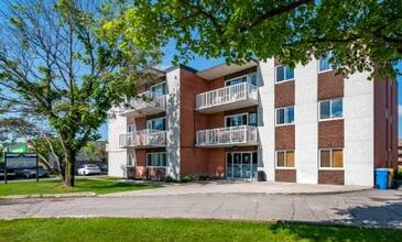 Building Photo - Garden Court Apartments