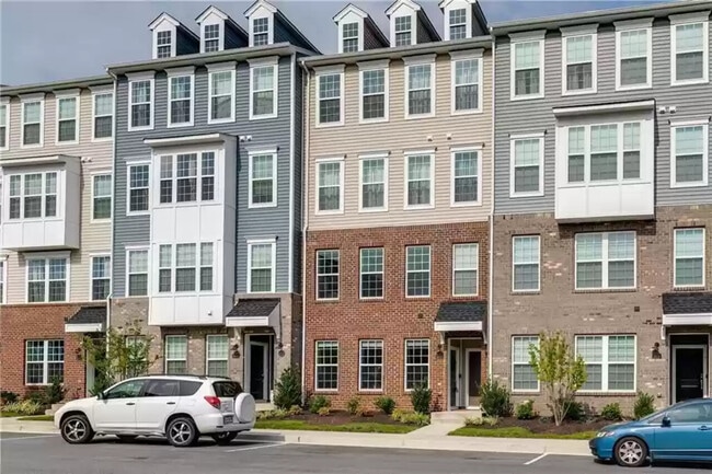 Foto del edificio - 5908 Whitehurst Ln