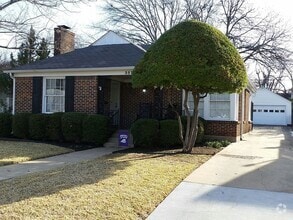 Building Photo - 3525 Stadium Dr