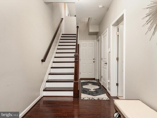 Foto del edificio - 2321 Marion Rd