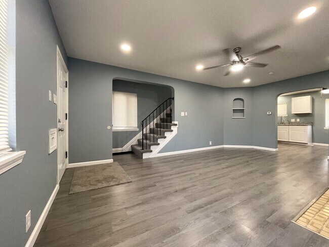 Foto del edificio - 1285 Linwood Ave