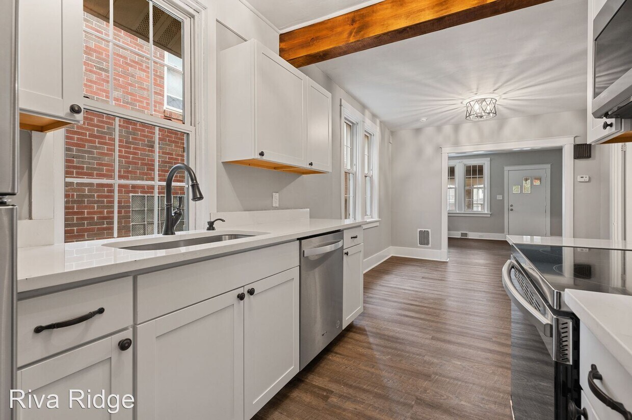 Foto principal - 3 br, 1 bath House - 120 Sumner Avenue