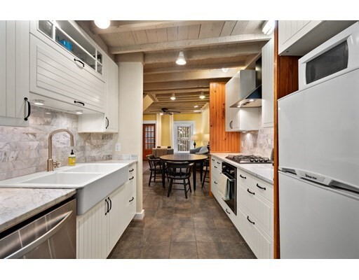 Primary Photo - 6 N Hudson St