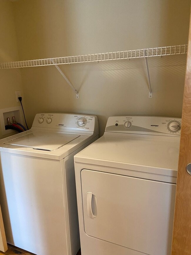 Interior Photo - Broad Ripple Flats