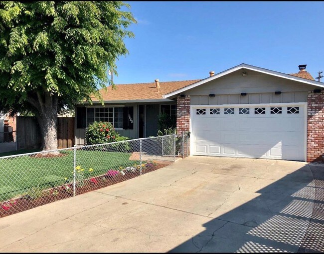Foto del edificio - 1480 Endicott Dr