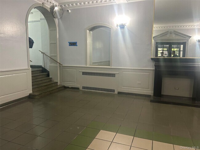 Foto del edificio - 155-01 90th Ave