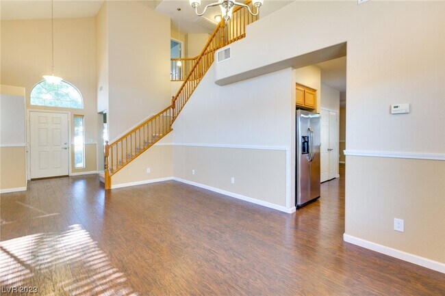 Building Photo - 11 Durango Station Dr