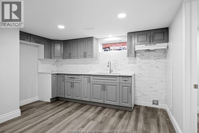 Photo du bâtiment - 1226 Dufferin Pl