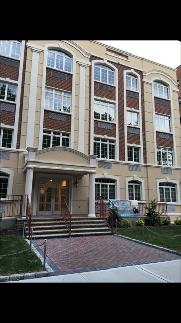 Primary Photo - 85-20 125th St