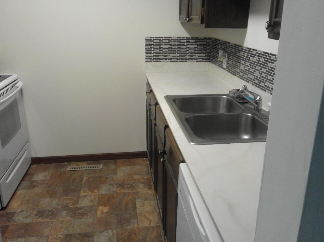 111 Lynn Ln, Newton, KS 67114 Townhome Rentals in Newton KS