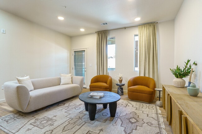 Building Photo - Madera Apartments