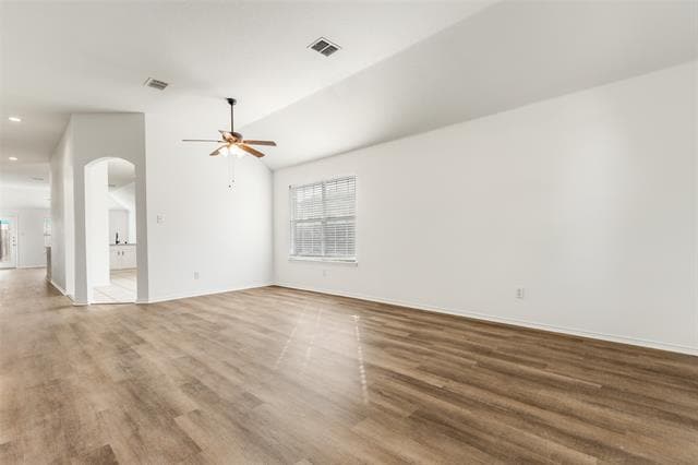 Building Photo - 3703 Applewood Rd