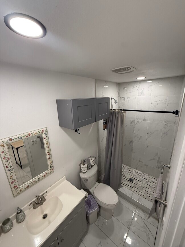 Building Photo - 82888 Port Wine Ln