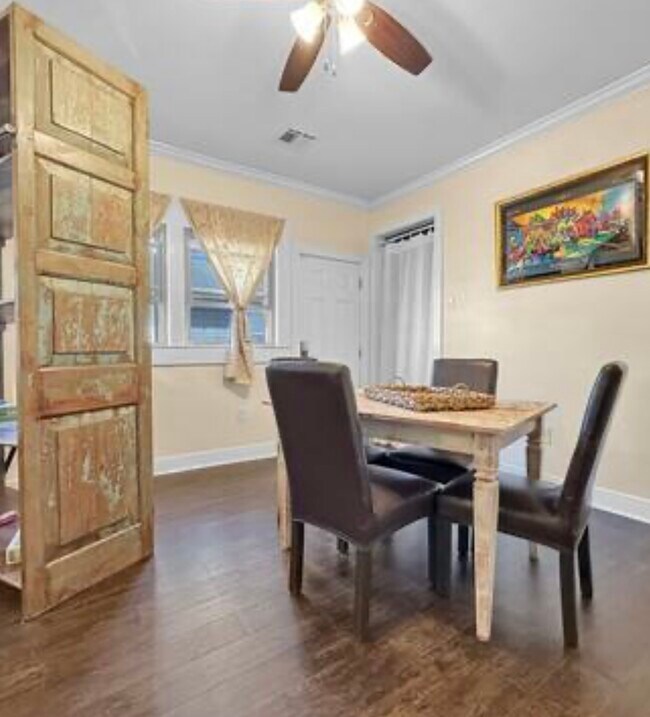 Dining Room - 2508 Myrtle St