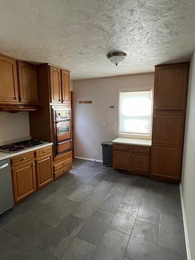 Puerta trasera/de cocina - 12505 A St