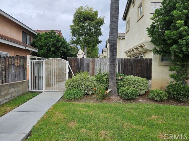 Foto del edificio - 1345 W Hillandale Ave