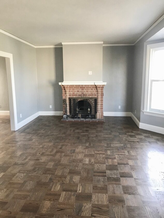 Primary Photo - 2407 Greenwich St