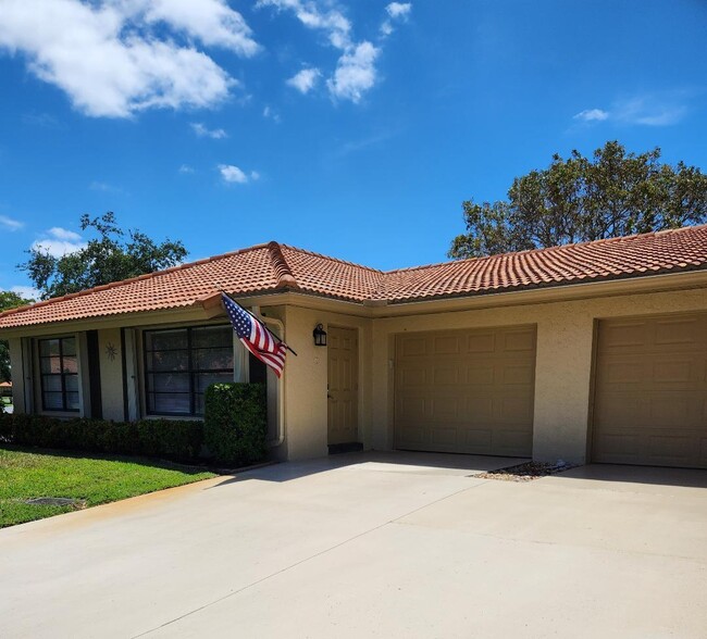 Building Photo - 4685 Laurel Tree Rd