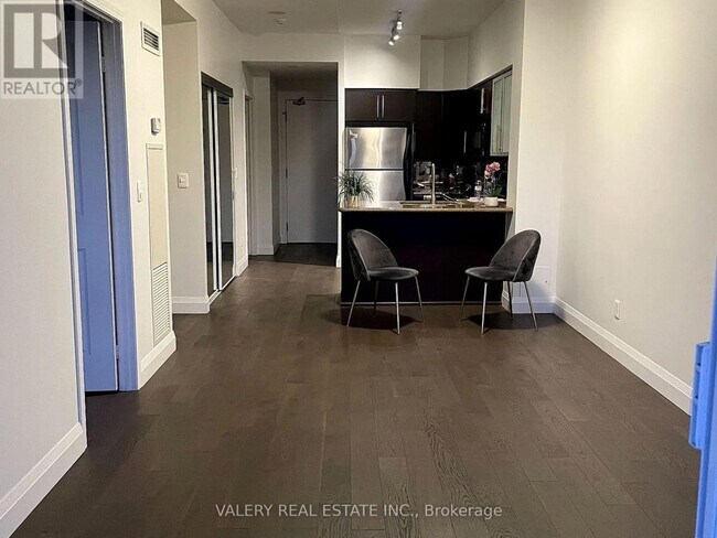 Photo du bâtiment - 2885 Bayview Ave