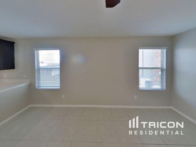 Foto del edificio - 8424 Fawn Creek Dr
