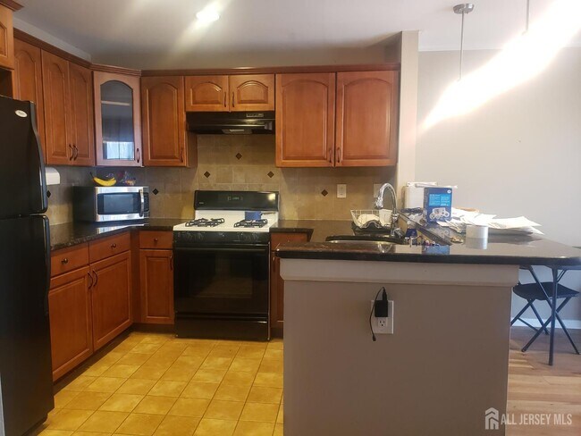 Foto del edificio - 6062 Cedar Ct