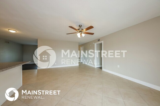 Foto del edificio - 4925 W Phelps Rd