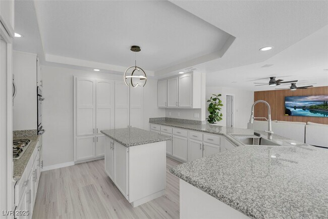 Foto del edificio - 3604 N Campbell Rd