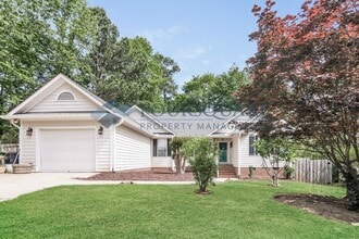 Building Photo - 1808 Betry Pl