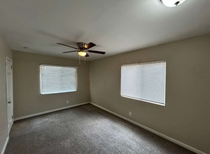Building Photo - 6935 Quakertown Ave