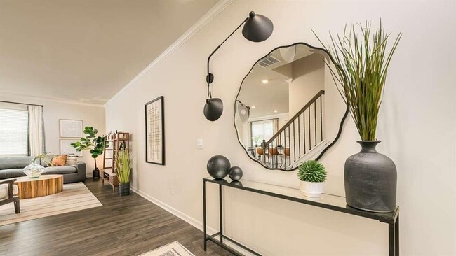 Foto del edificio - 2473 Bayberry St