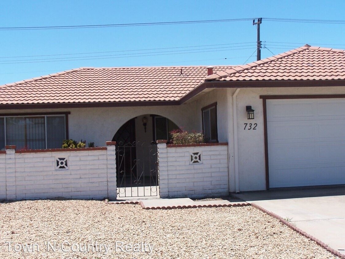 732 La Mesa Dr, Salinas, CA 93901 House Rental in Salinas, CA