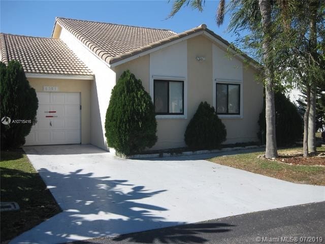 Building Photo - 6381 Country Fair Cir
