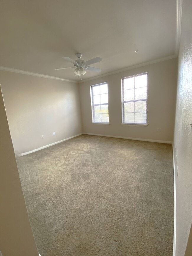 Photo - 1x1 Cozy and convenient. 1st floor unit Apartment