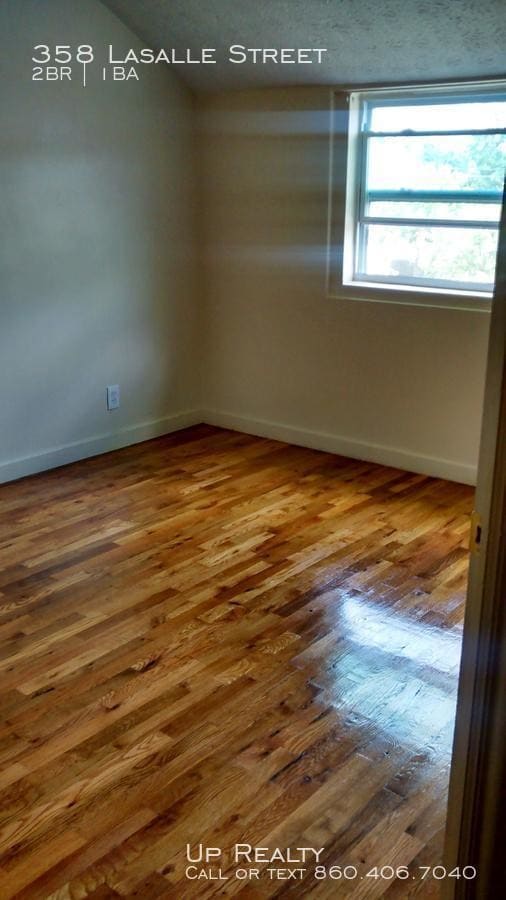 Building Photo - 2 bedroom in New Britain CT 06051