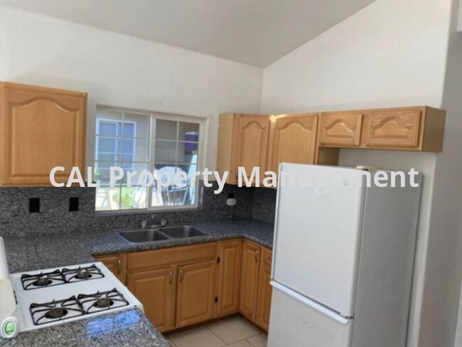 Foto del edificio - Two Bedroom for Rent in King City, CA!