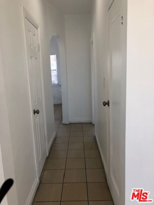 Foto del edificio - 945 E Jefferson Blvd