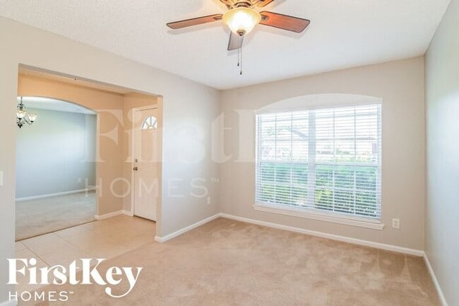 Foto del edificio - 1107 Calla Glen Ln