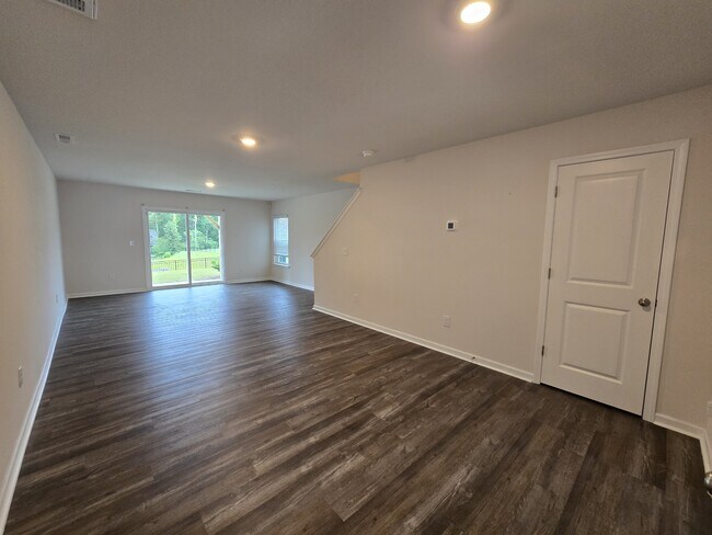 Foto del edificio - 4126 Trevino Dr