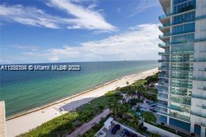 Foto del edificio - 6917 Collins Ave