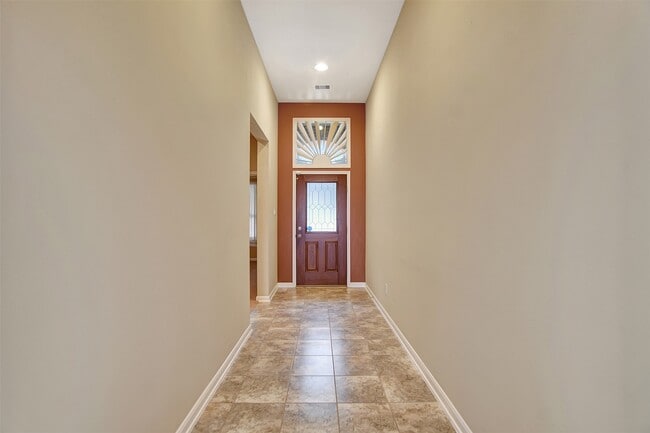 Foto del edificio - 15314 Monarch Creek Ln