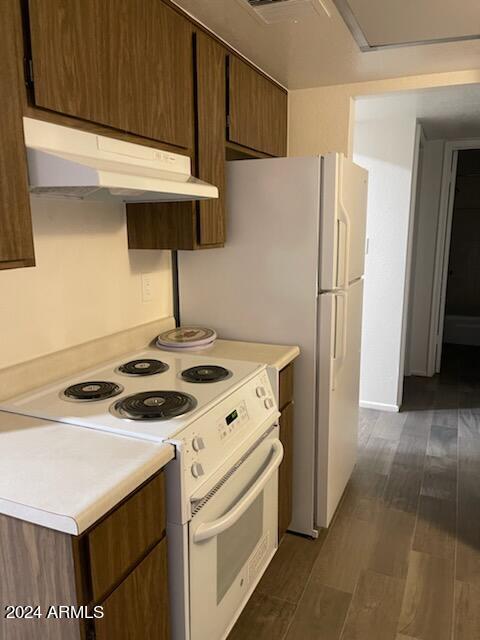 Building Photo - 1341 N Gaylord Cir