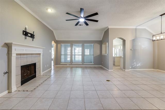Building Photo - 8009 Hosta Way