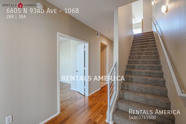 Building Photo - Beautiful 2/2.5 + DEN, Gated Community Nea...