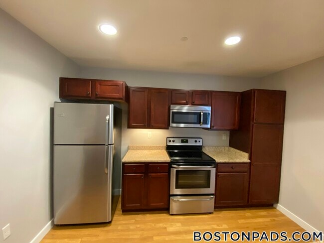 Foto del edificio - 20 Pond St