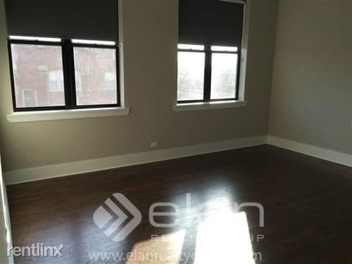 Building Photo - 4525 N Ravenswood Ave