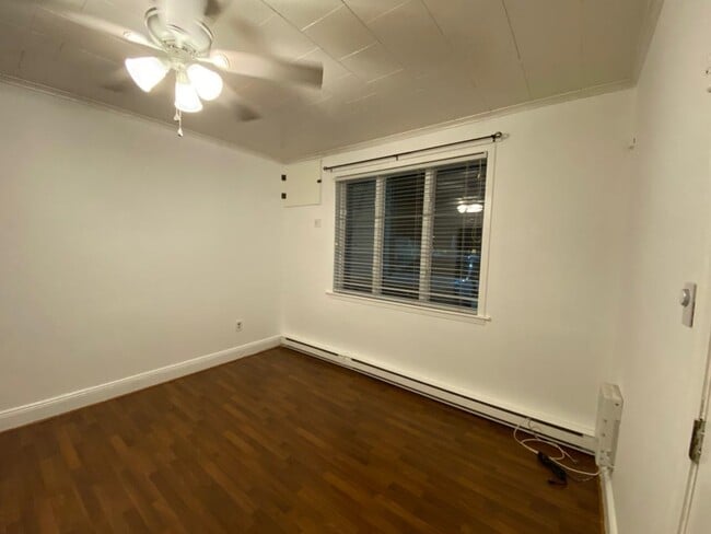 Foto del edificio - 613 12th St