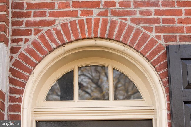 Foto del edificio - 734 S Front St